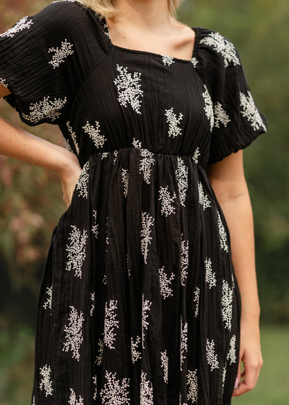 Embroidered Short Sleeve Maxi Dress FF Dresses