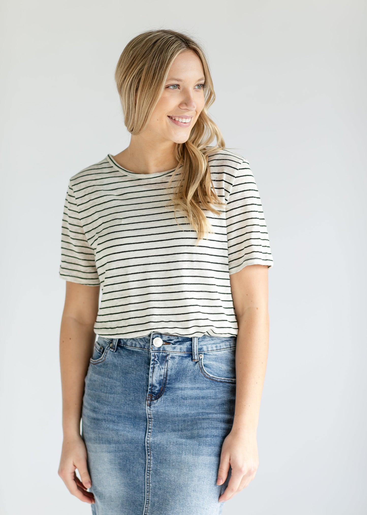 Essential Linen Short Sleeve IC Tops