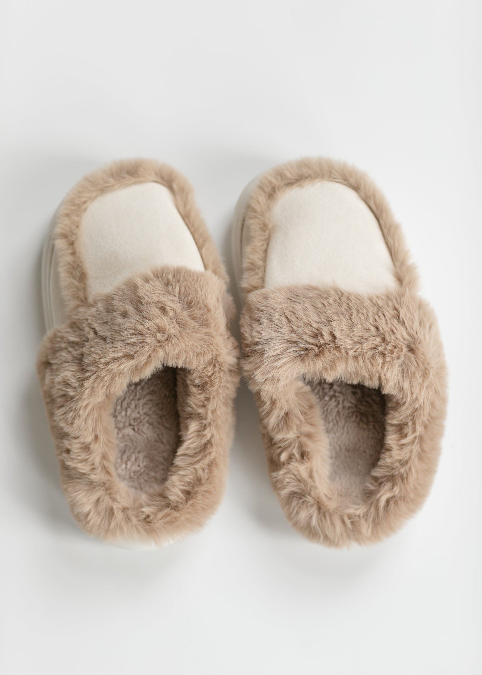 Faux Suede Fuzzy Slippers Shoes