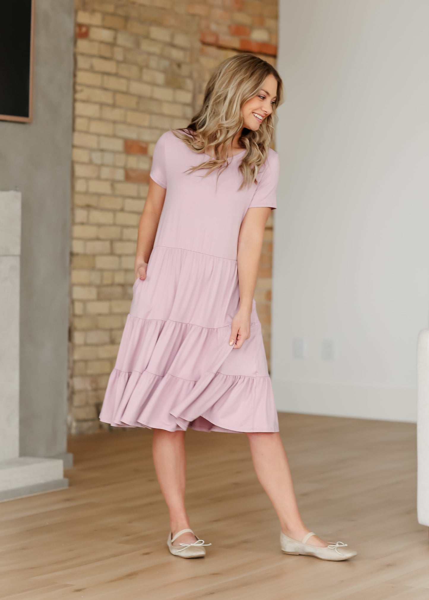 Jenna Pink Knit Short Sleeve Tiered Midi Dress IC Dresses