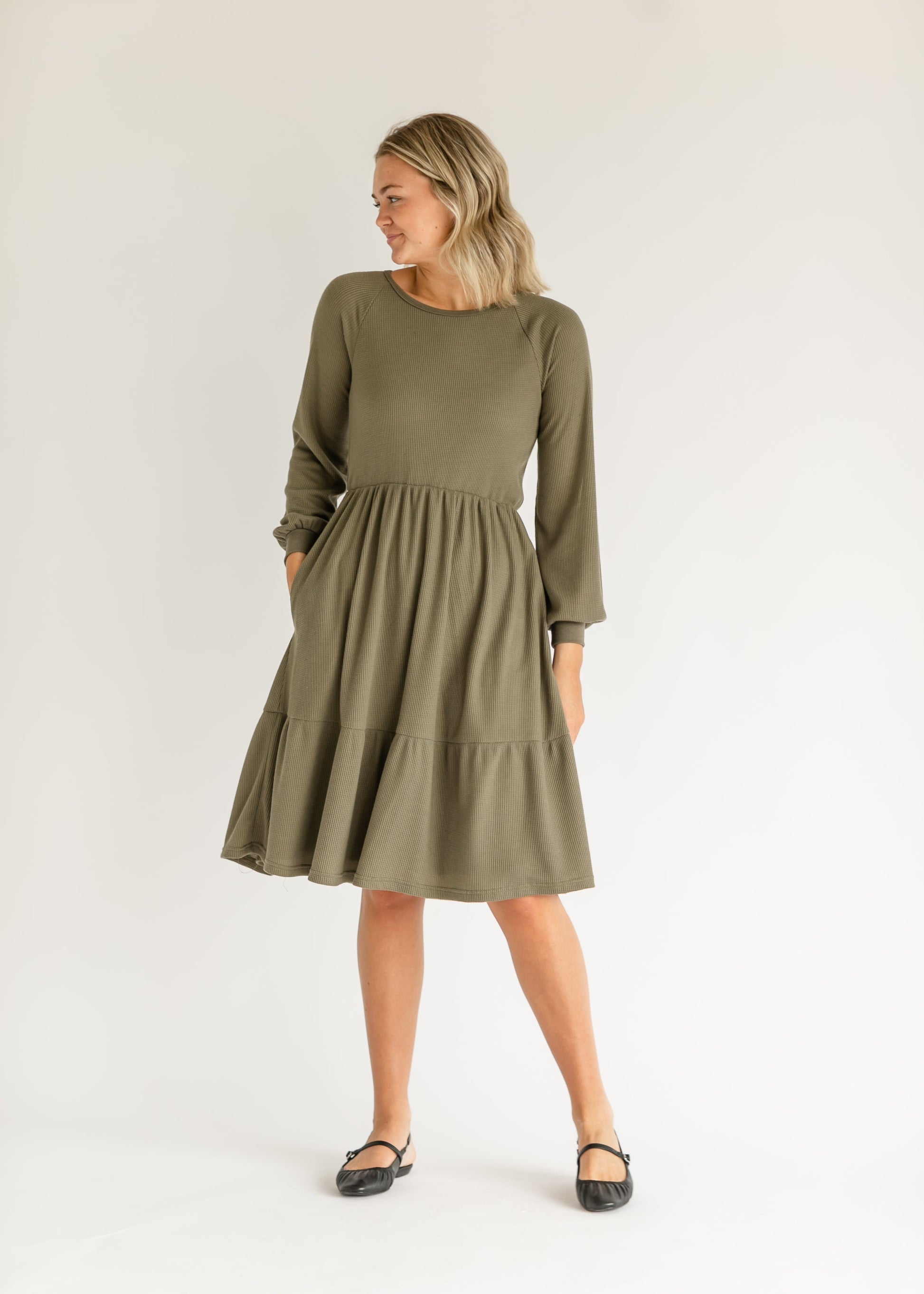 Luna Long Sleeve Tiered Midi Dress IC Dresses