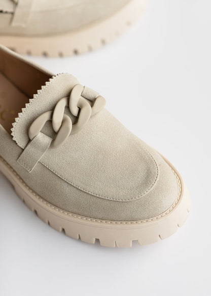 Matte Chain Detail Lug Sole Loafer Shoes