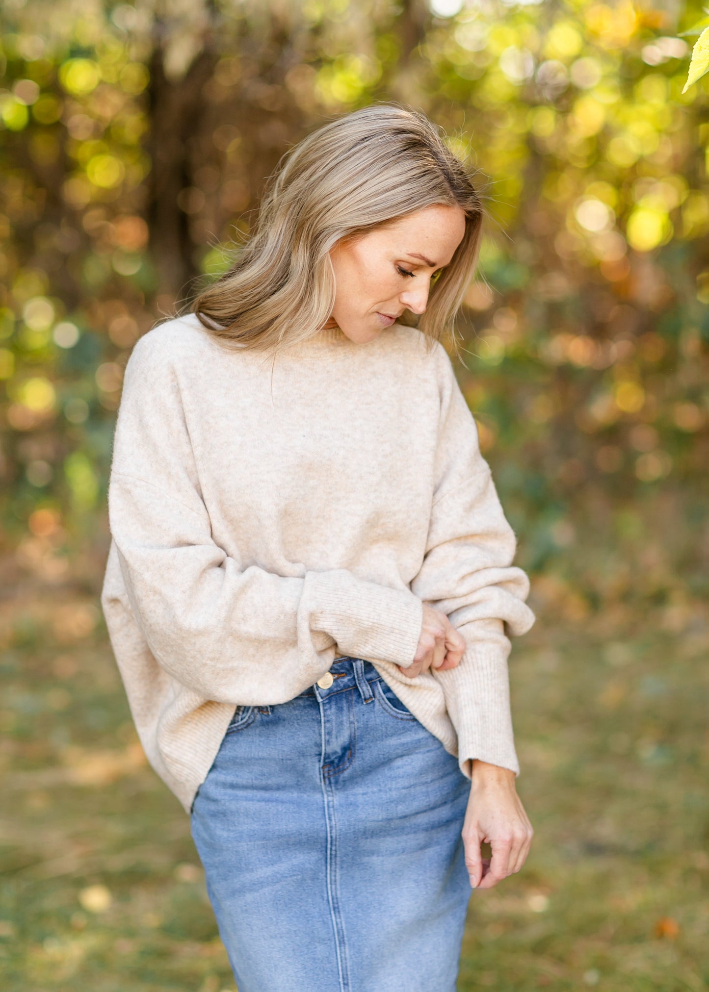 Monica Crewneck Heather Oat Sweater FF Tops