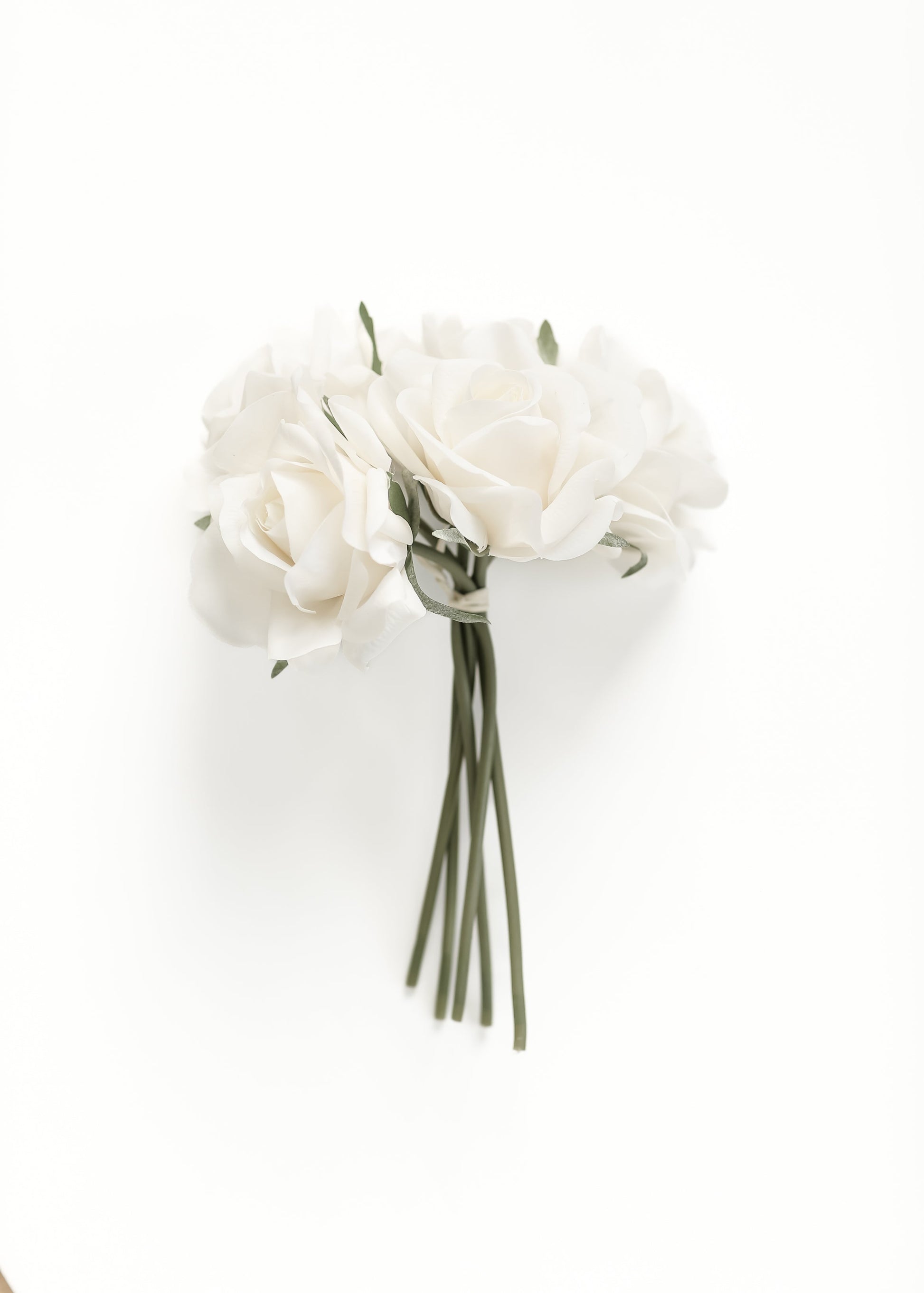 Real Touch Rose Bouquet FF Home + Lifestyle