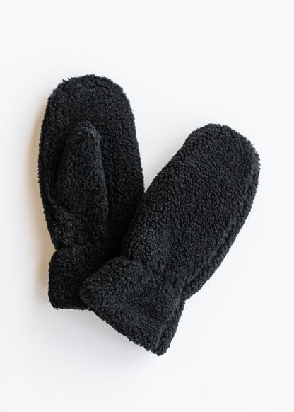 Sherpa Teddy Black Mittens Accessories