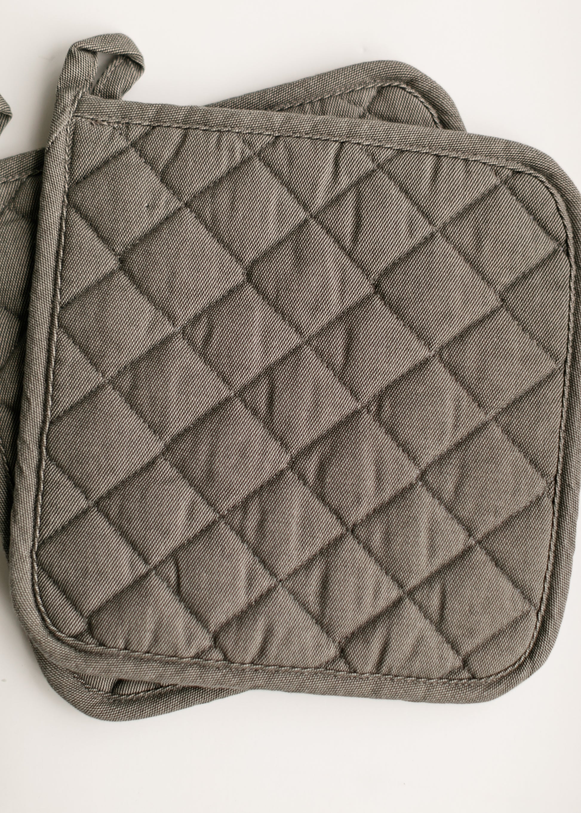 Stonewash Quilted Potholder FF Home + Lifestyle Shadow