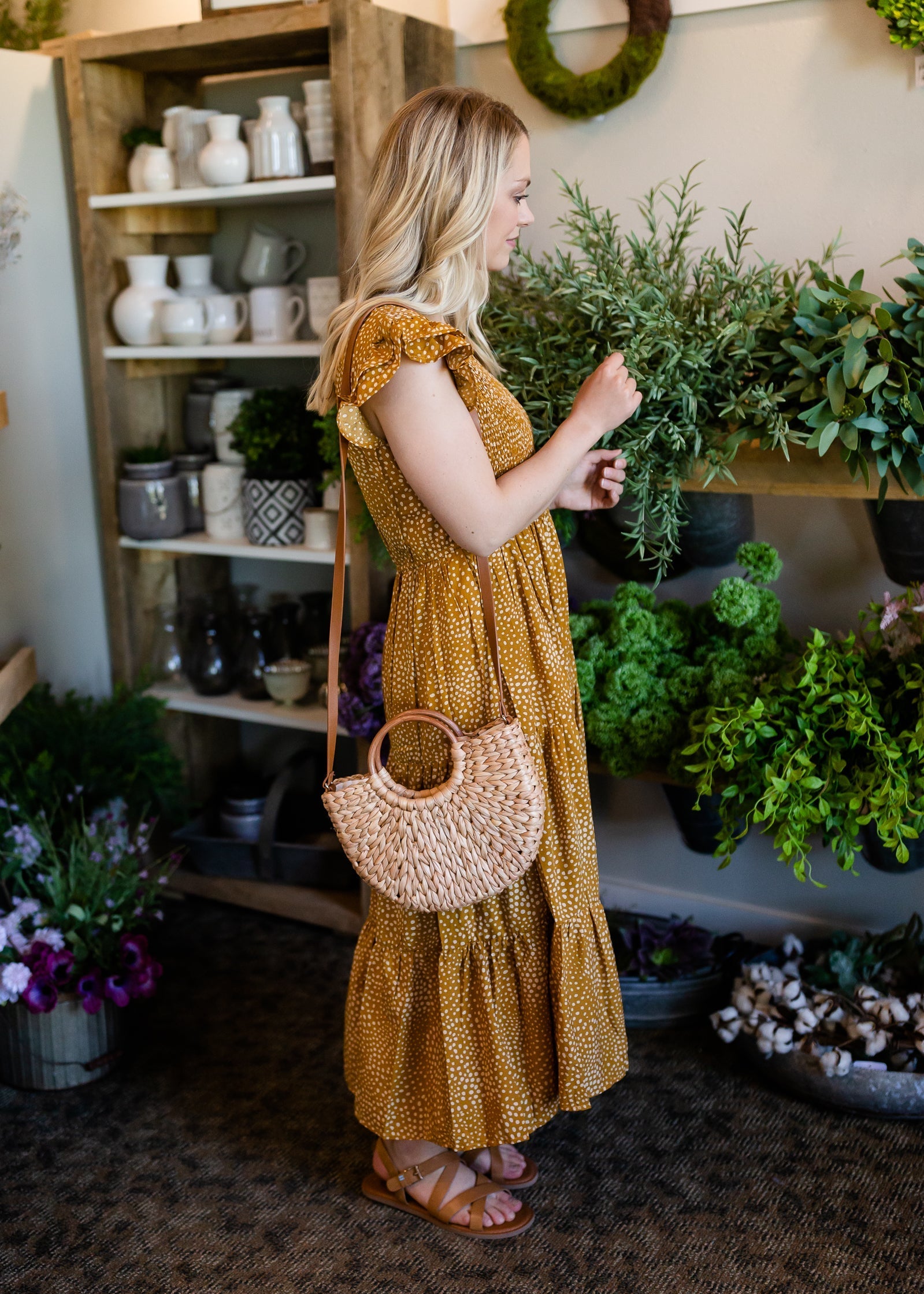 Straw Circle Handle Tote Accessories