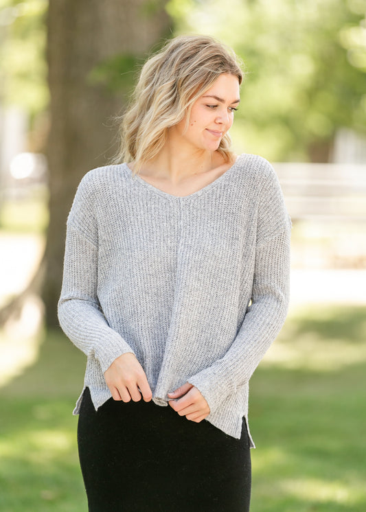 V-neck Long Sleeve Center Seam Top FF Tops