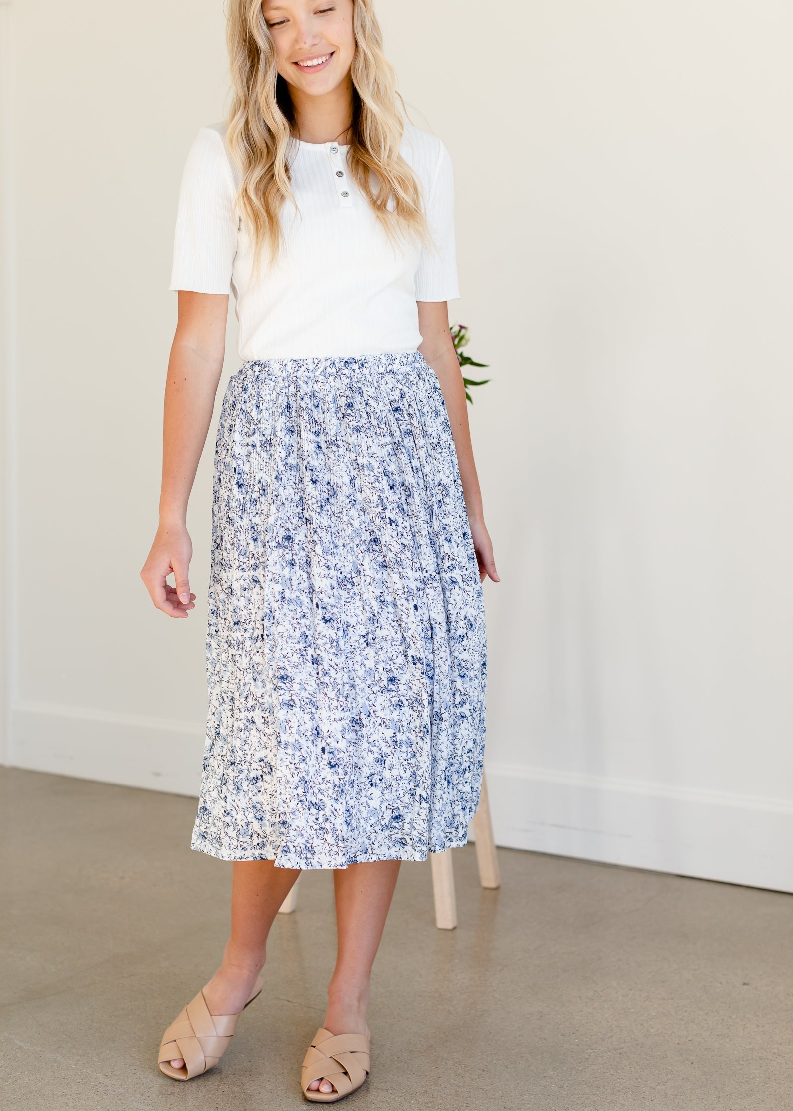 Blue Floral Pleated Midi Skirt Skirts