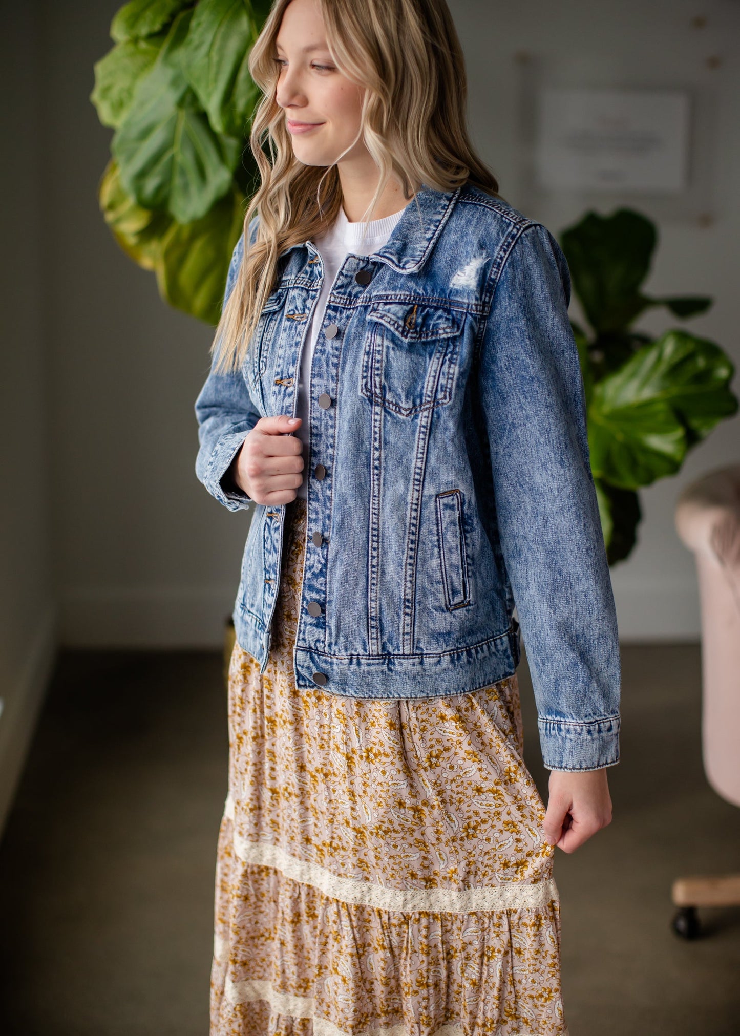 Boyfriend Denim Jean Jacket Tops Kut from the Kloth