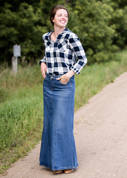 Buffalo Plaid Women's Navy Flannel Shirt