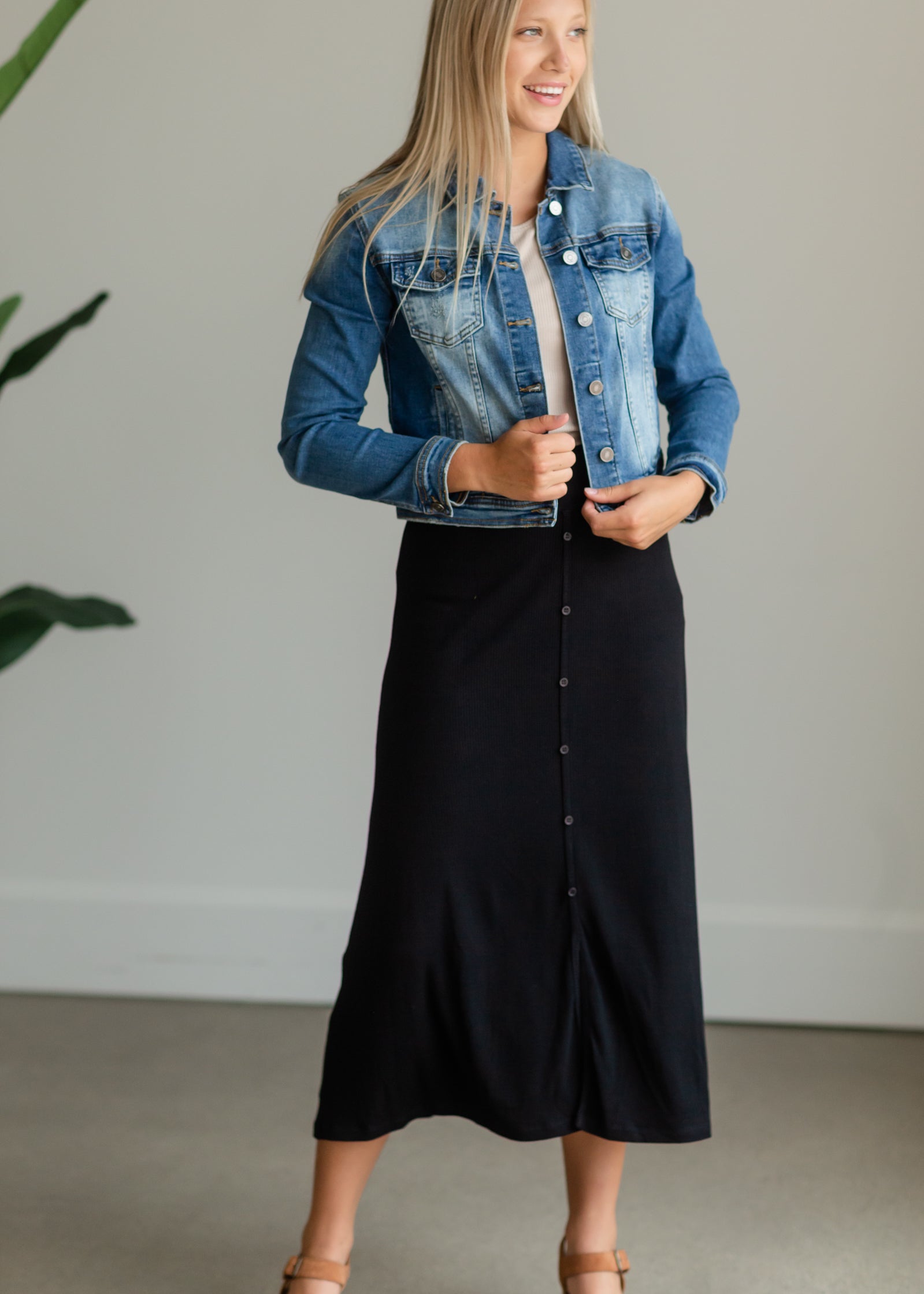 Classic Cropped Denim Jean Jacket Tops