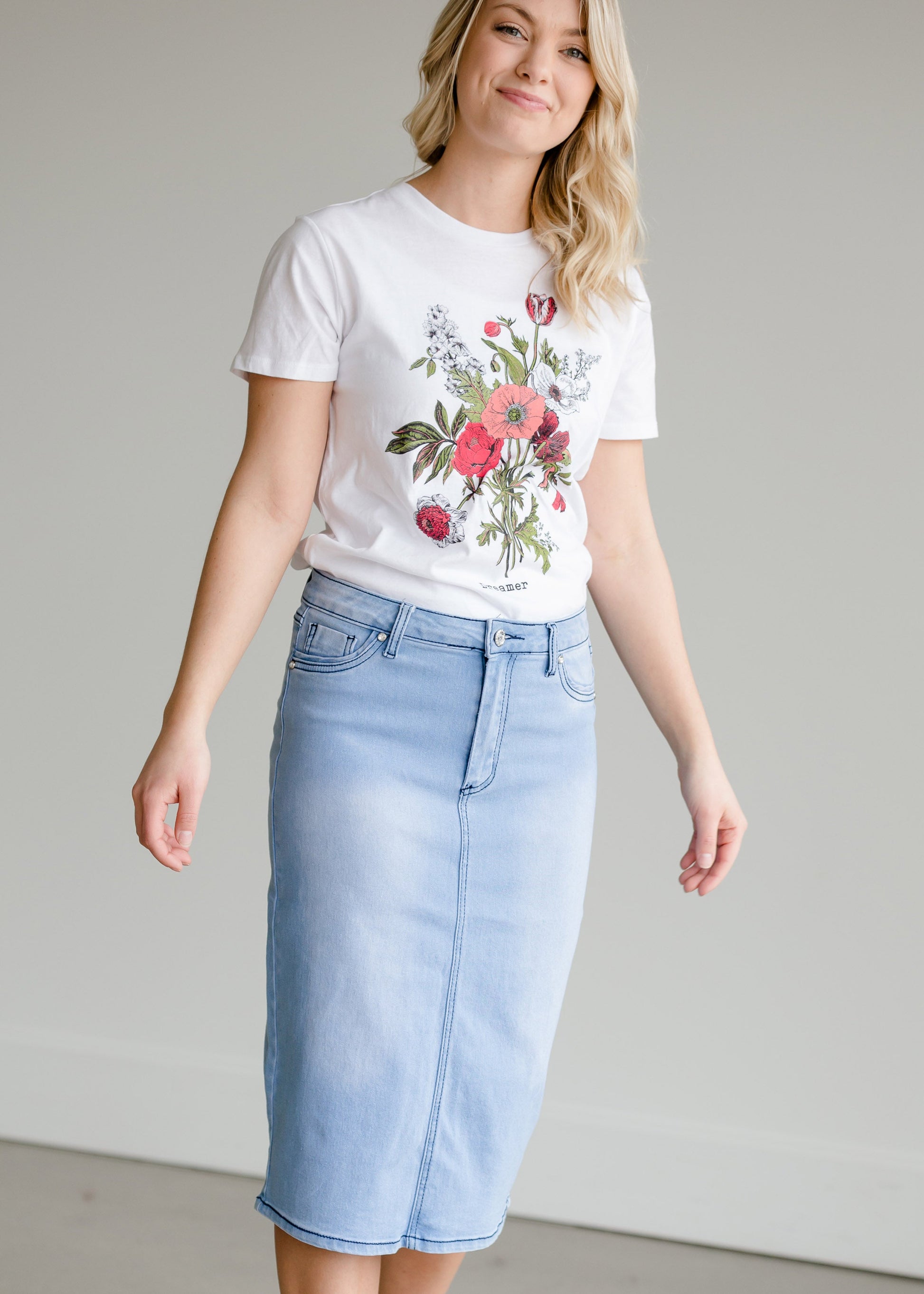 Floral Graphic Short Sleeve Tee Tops