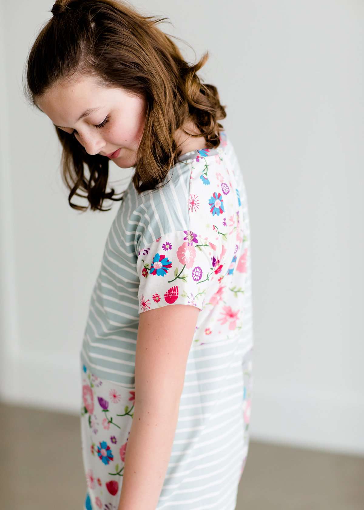 Girls mint and floral stripe modest tee shirt