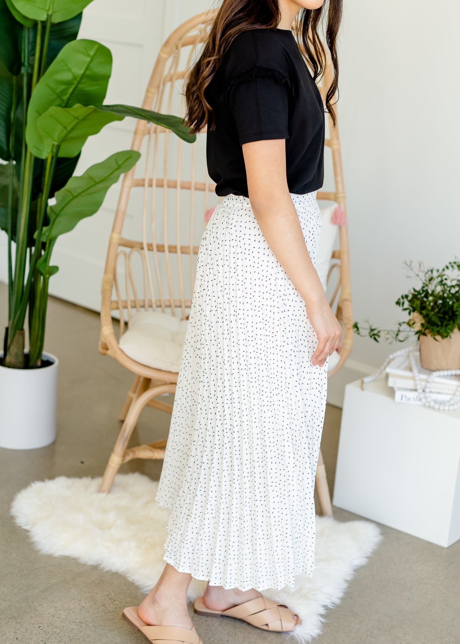 Ivory Abstract Pleated Skirt - FINAL SALE Skirts