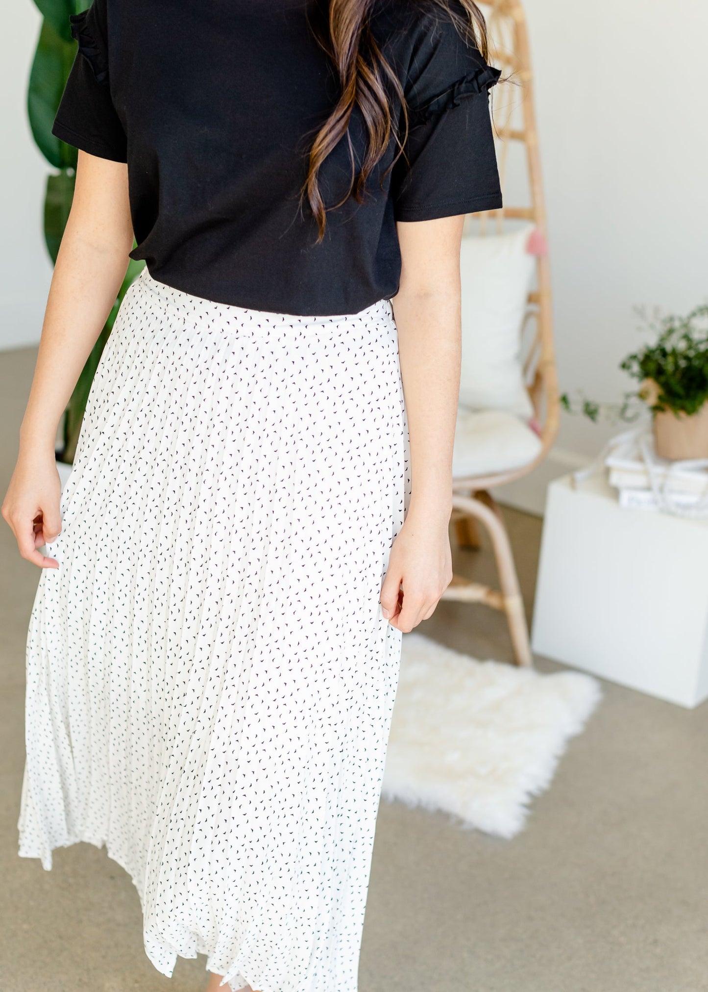 Ivory Abstract Pleated Skirt - FINAL SALE Skirts