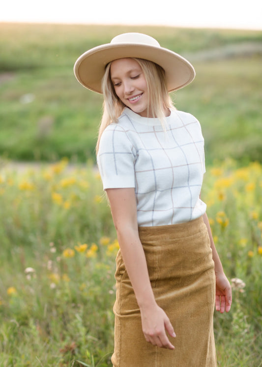 Ivory Plaid Short Sleeve Sweater Tops Polygram