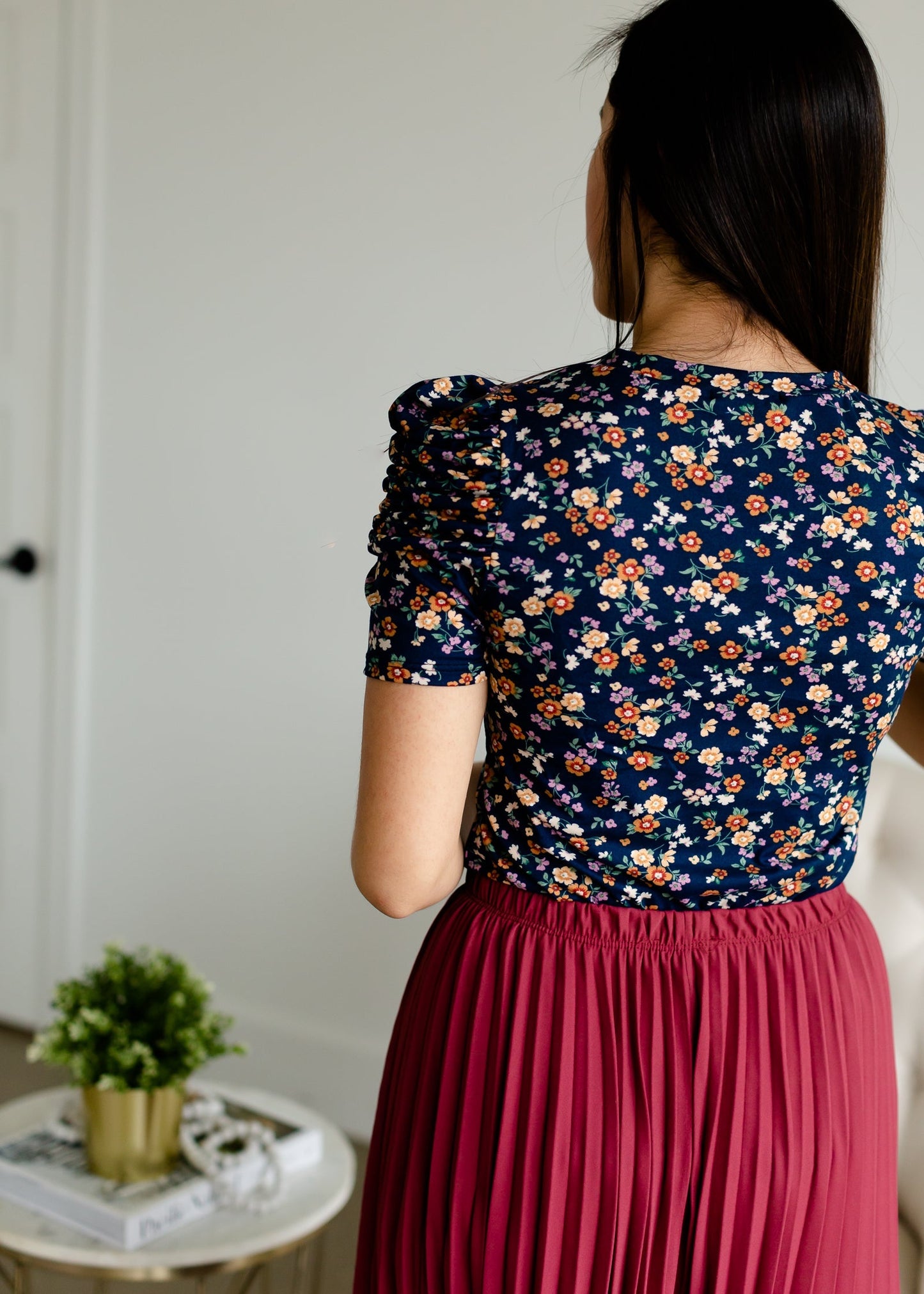 Navy Floral Puff Sleeve Tee Tops