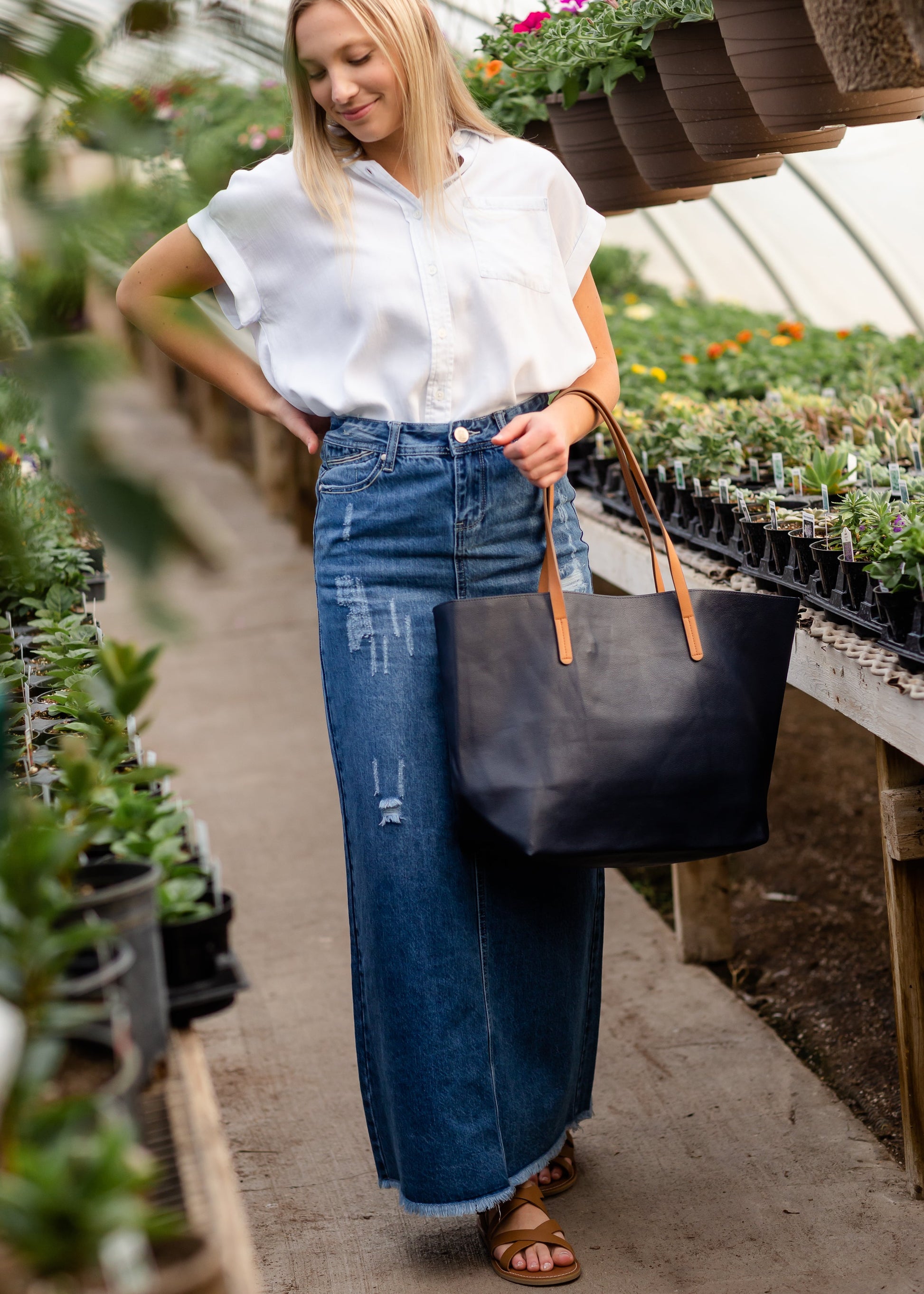 Navy Leather Tote Accessories Boon Supply