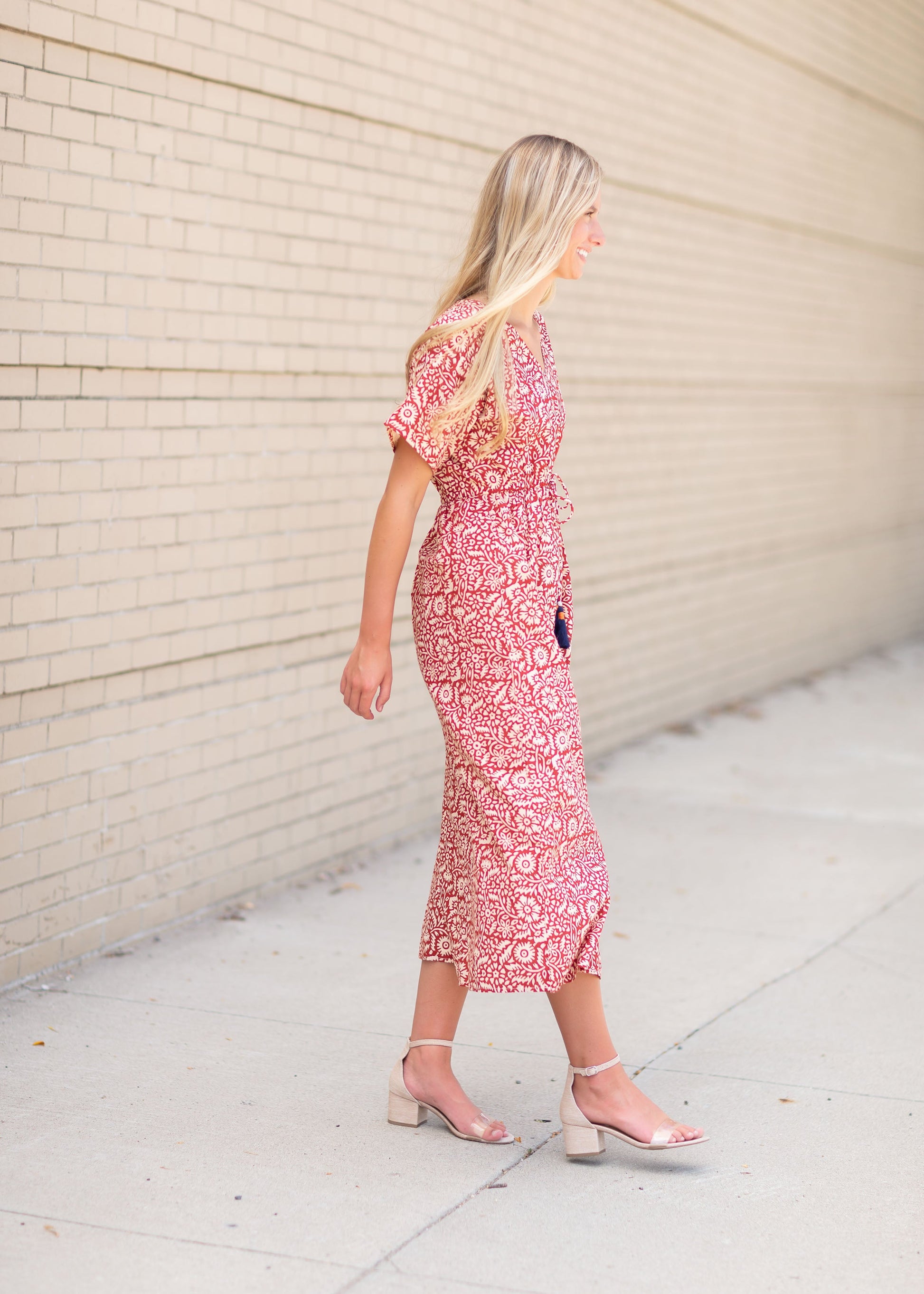 Red Short Sleeve V-Neck Maxi Dress Dresses