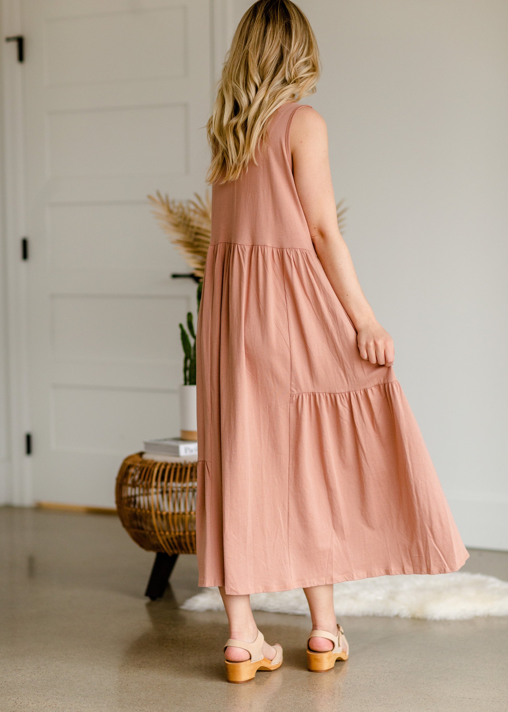 Rosewood Peasant Midi Dress Dresses